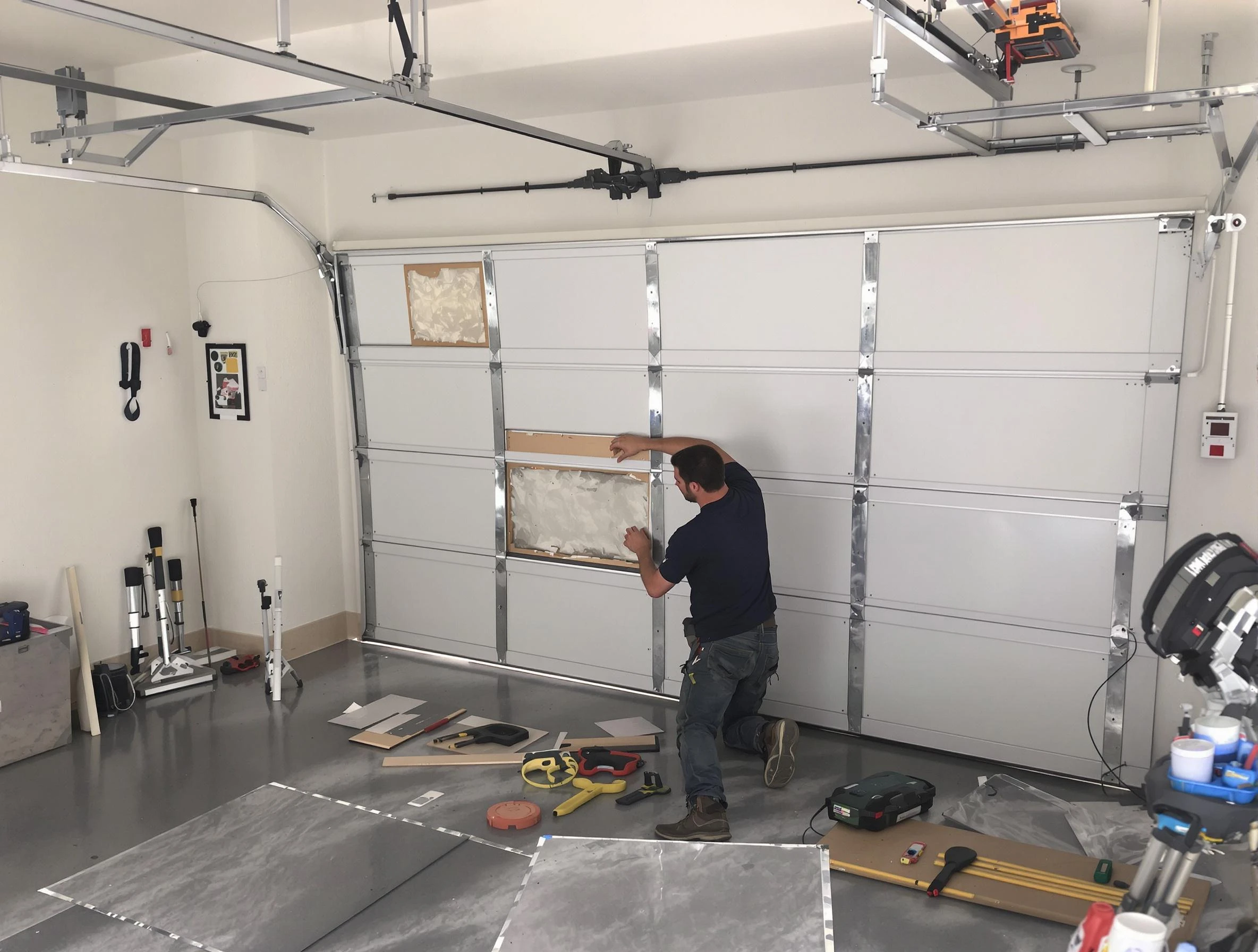 Garage Door Panel Repair in Nashville